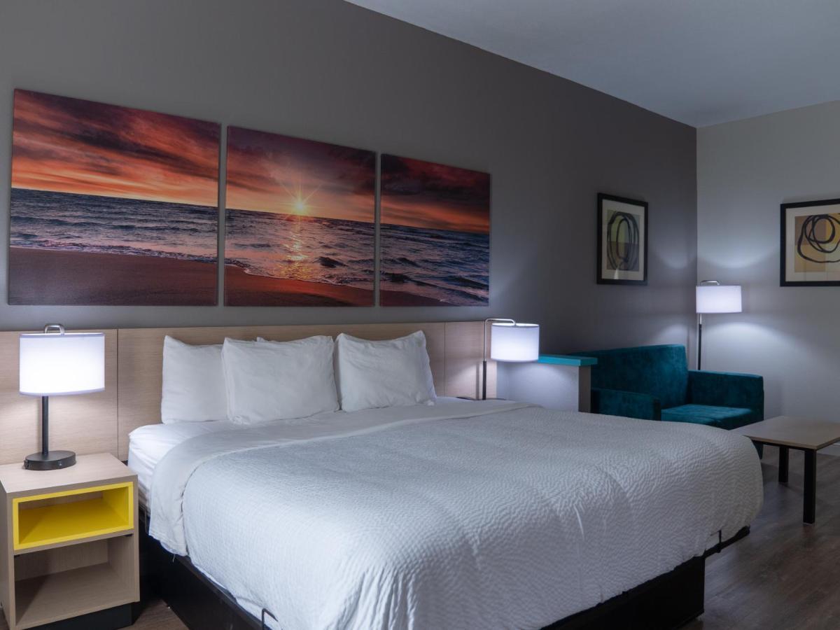 Days Inn & Suites By Wyndham Savannah North I-95 Port Wentworth Eksteriør billede